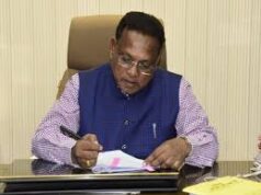 अम्बिकापुर : सरगुजा संभागायुक्त नरेंद्र कुमार दुग्गा ने पदभार किया ग्रहण………..