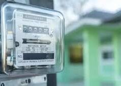 बिजली स्मार्ट मीटर – आम जनता के लिए परेशानी का सबब ?…………